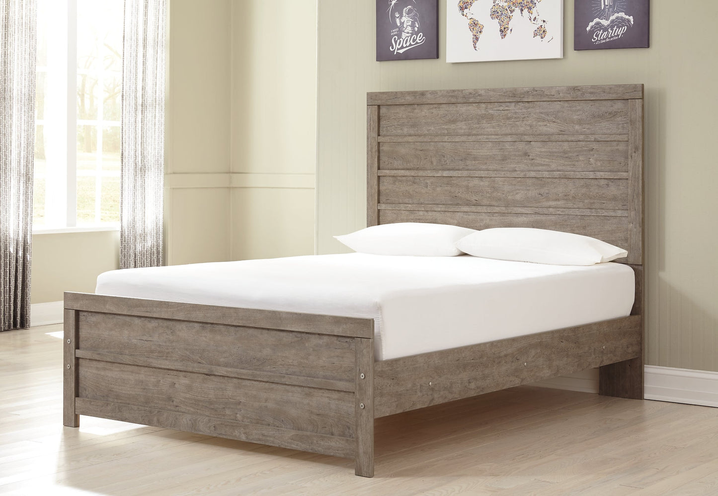 Culverbach Full Panel Bed with Mirrored Dresser and 2 Nightstands Rent Wise Rent To Own Jacksonville, Florida