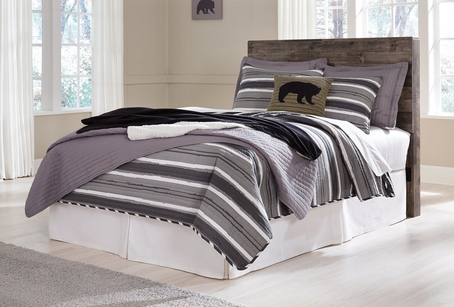Derekson Full Panel Headboard with Mirrored Dresser, Chest and 2 Nightstands Rent Wise Rent To Own Jacksonville, Florida