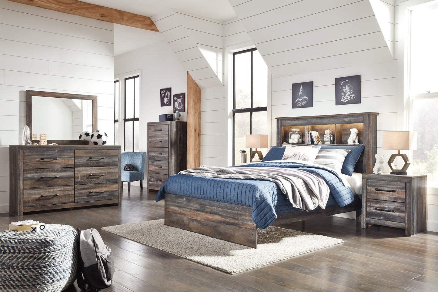 Drystan Full Bookcase Headboard with Mirrored Dresser, Chest and 2 Nightstands Rent Wise Rent To Own Jacksonville, Florida