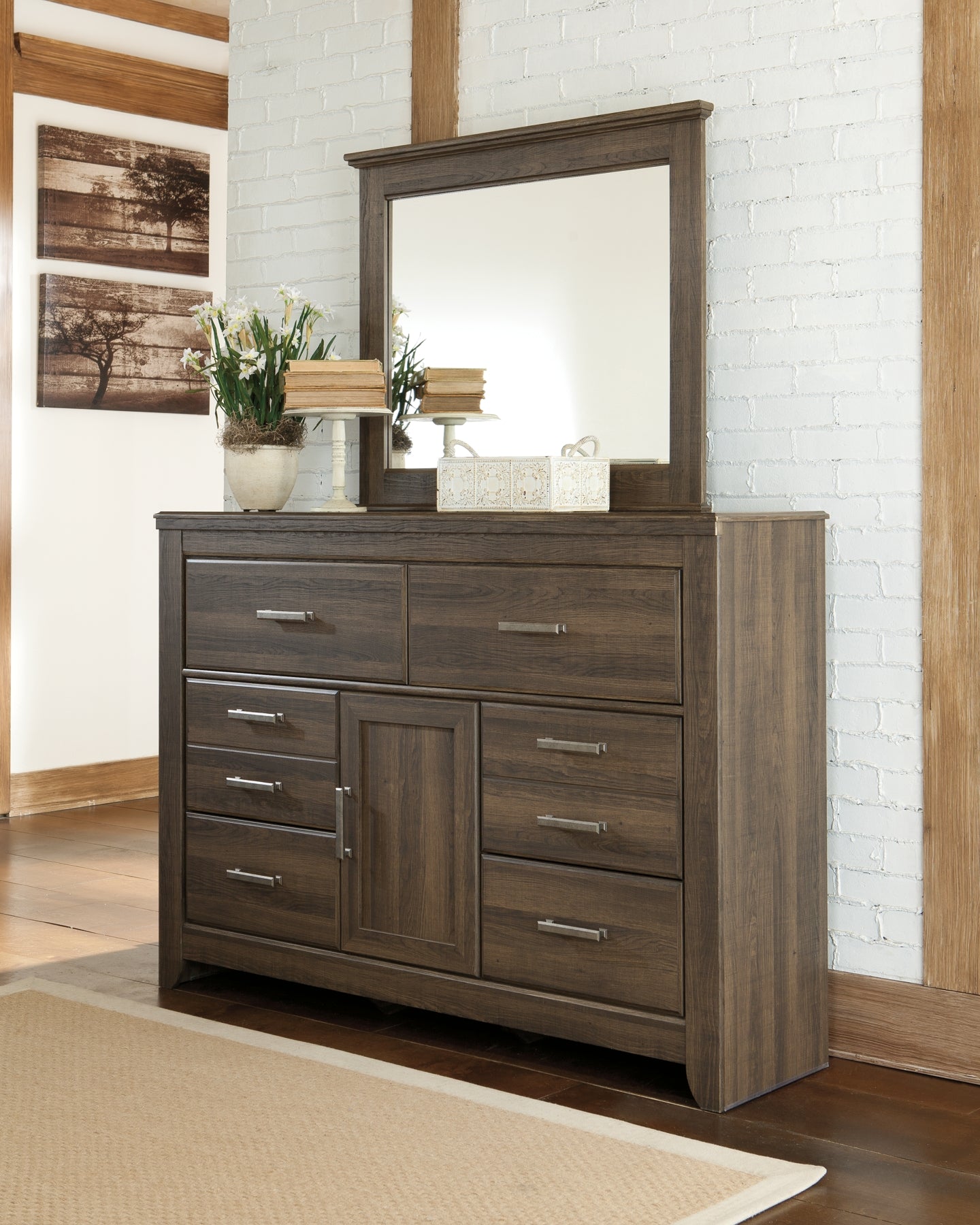 Juararo Queen Panel Headboard with Mirrored Dresser and Chest Rent Wise Rent To Own Jacksonville, Florida