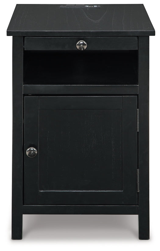 Treytown Chair Side End Table Rent Wise Rent To Own Jacksonville, Florida