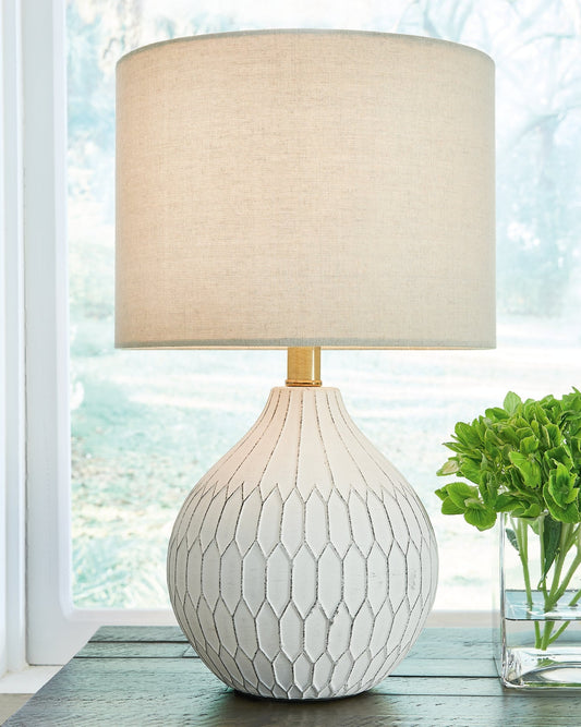 Wardmont Ceramic Table Lamp (1/CN) Rent Wise Rent To Own Jacksonville, Florida