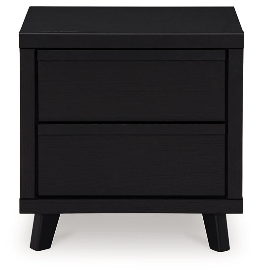 Danziar Panel Bed With Mirrored Dresser And Nightstand