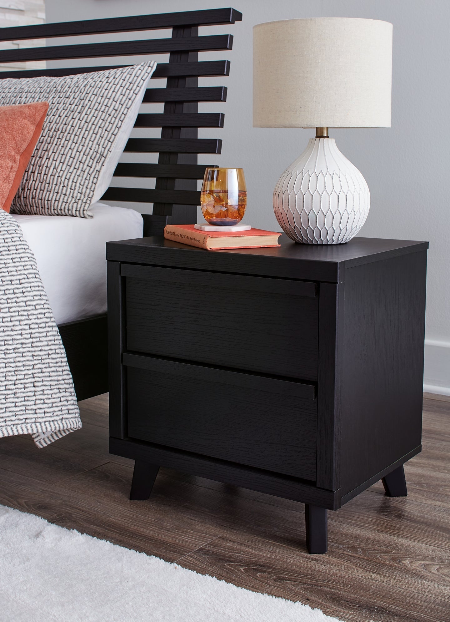 Danziar Panel Bed With Mirrored Dresser And Nightstand