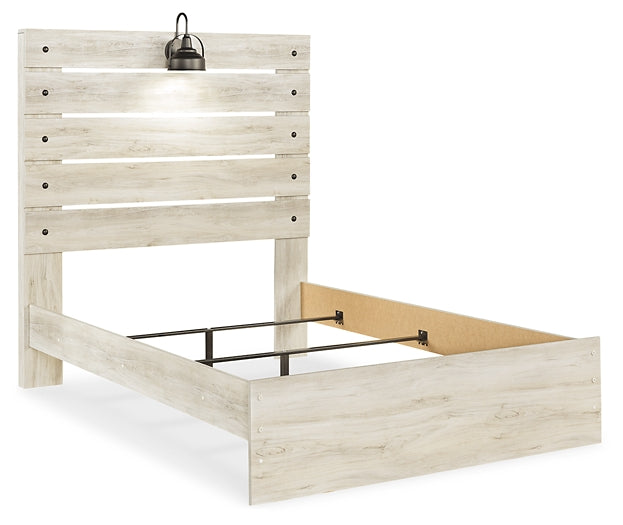 Cambeck Panel Bed With Mirrored Dresser And Nightstand