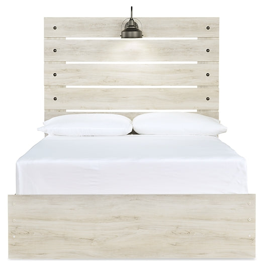 Cambeck Panel Bed With Mirrored Dresser And Nightstand