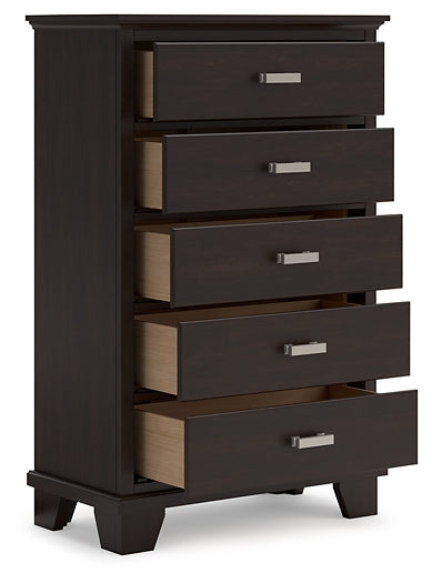 Covetown Panel Bed With Mirrored Dresser, Chest And 2 Nightstands
