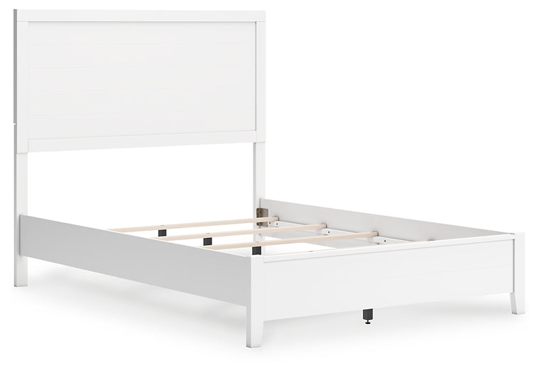 Binterglen Panel Bed With Mirrored Dresser