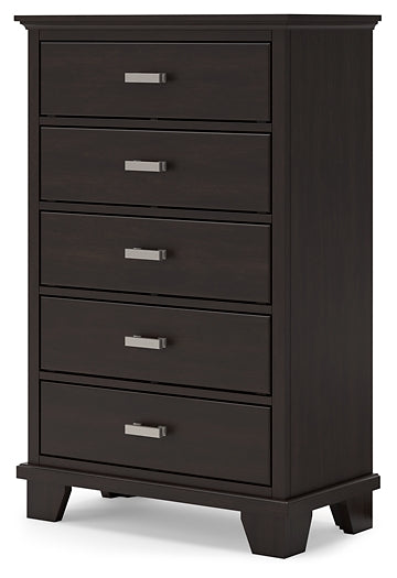 Covetown Panel Bed With Mirrored Dresser, Chest And 2 Nightstands