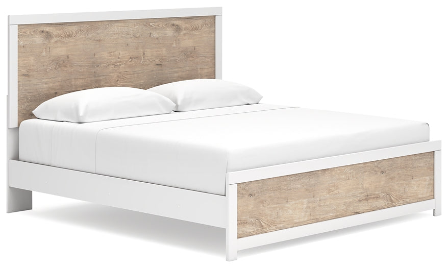 Charbitt Panel Bed With Mirrored Dresser, Chest And 2 Nightstands