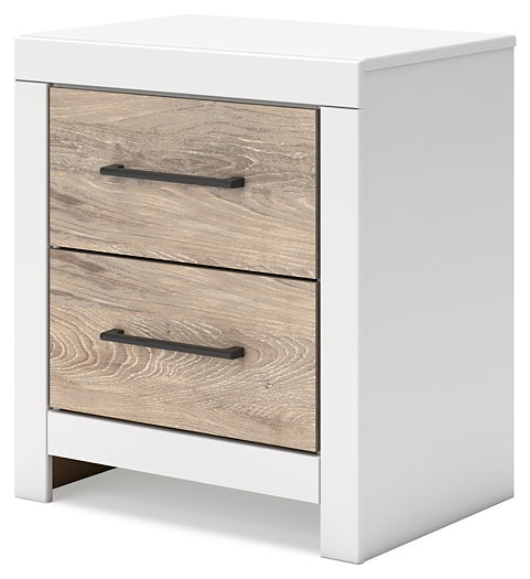 Charbitt Panel Bed With Mirrored Dresser And Nightstand