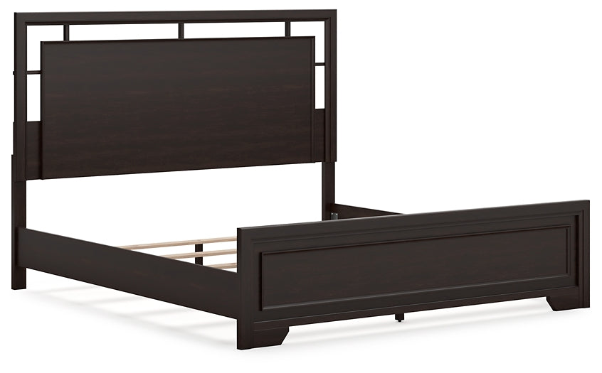 Covetown Panel Bed With Mirrored Dresser And Nightstand