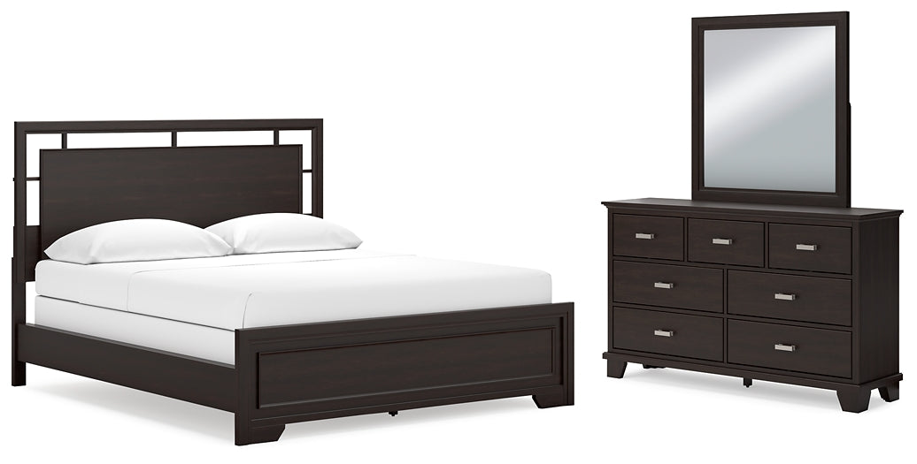 Covetown California Panel Bed With Mirrored Dresser
