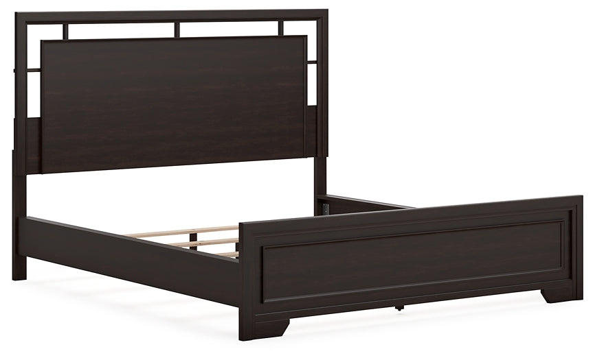 Covetown California Panel Bed With Mirrored Dresser