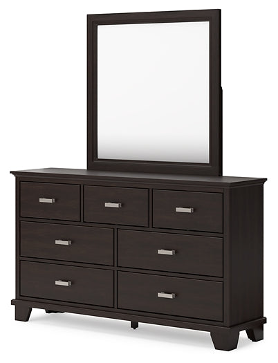 Covetown Panel Bed With Mirrored Dresser