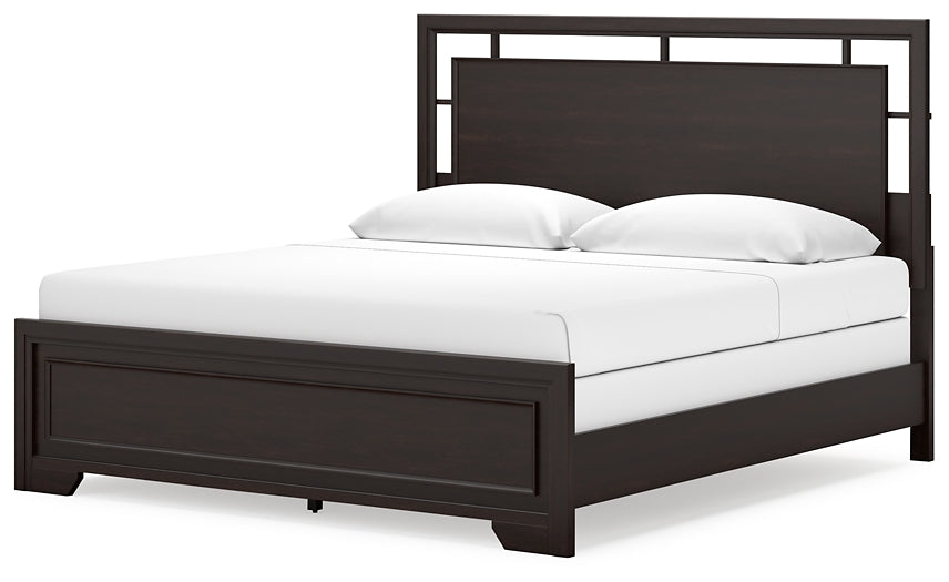Covetown Panel Bed With Mirrored Dresser, Chest And 2 Nightstands