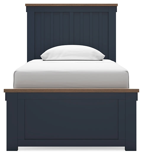 Landocken Panel Bed With Mirrored Dresser And 2 Nightstands