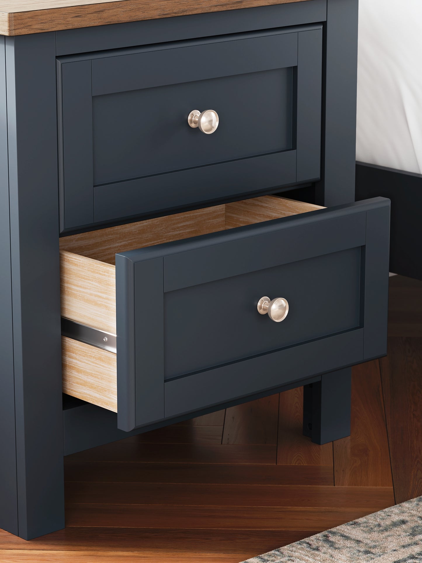 Landocken Panel Bed With Mirrored Dresser And 2 Nightstands