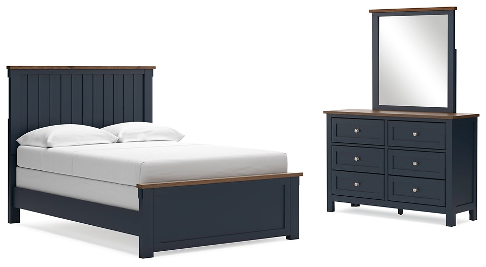Landocken Panel Bed With Mirrored Dresser