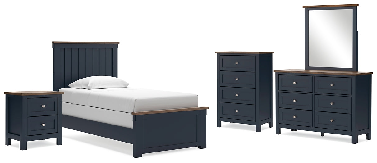 Landocken Panel Bed With Mirrored Dresser, Chest And Nightstand