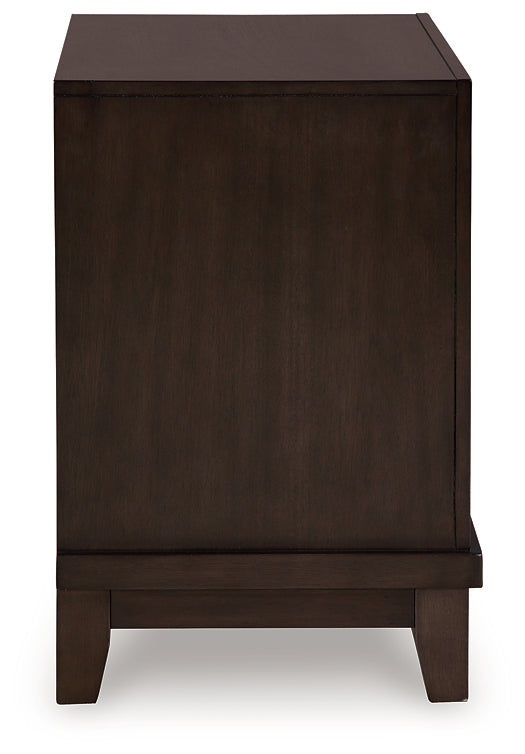 Neymorton Upholstered Panel Bed With Mirrored Dresser, Chest And Nightstand