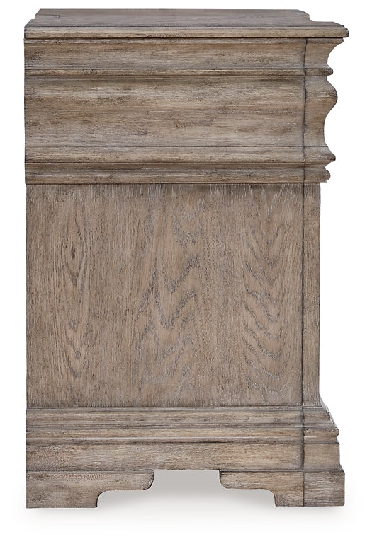 Blairhurst Panel Bed With Mirrored Dresser, Chest And 2 Nightstands
