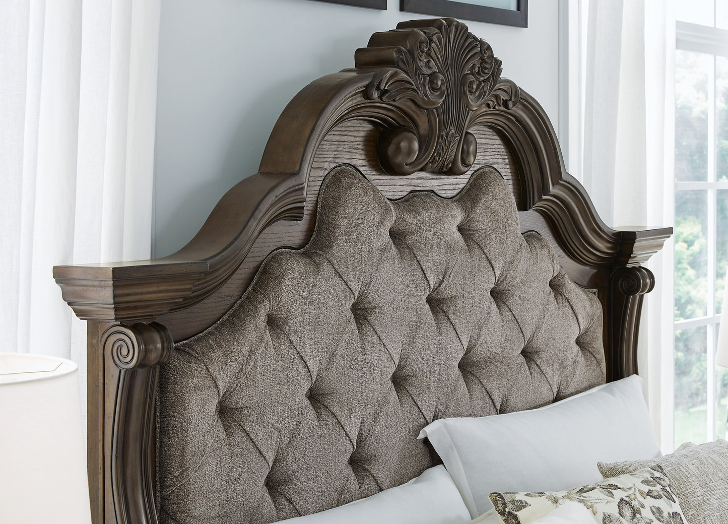 Maylee California Upholstered Bed With Mirrored Dresser