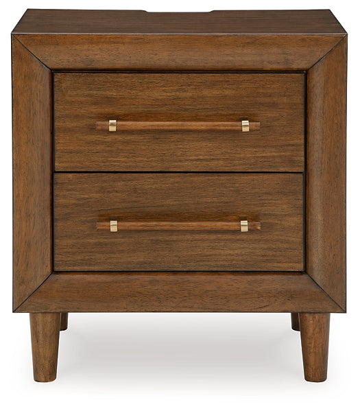 Lyncott Upholstered Bed With Mirrored Dresser And Nightstand