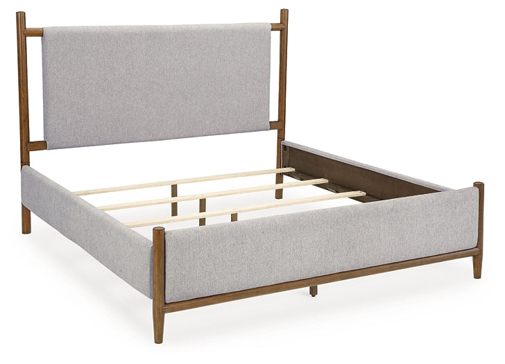 Lyncott Upholstered Bed With Mirrored Dresser And Nightstand