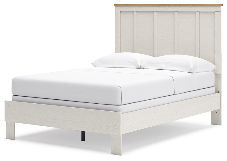 Linnocreek Panel Bed With Mirrored Dresser