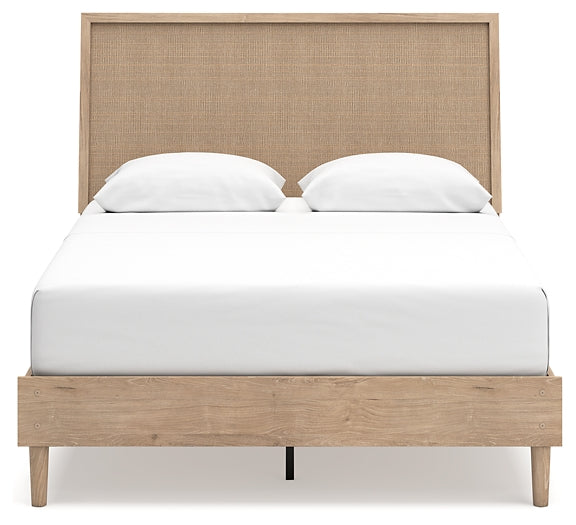 Cielden Panel Bed With Mirrored Dresser, Chest And 2 Nightstands