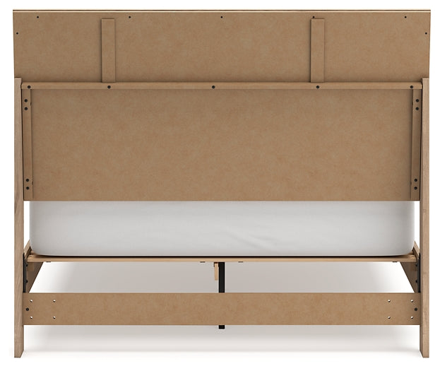 Cielden Panel Bed With Mirrored Dresser, Chest And 2 Nightstands