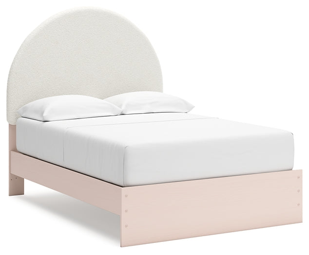 Wistenpine Upholstered Panel Bed With Mirrored Dresser, Chest And 2 Nightstands