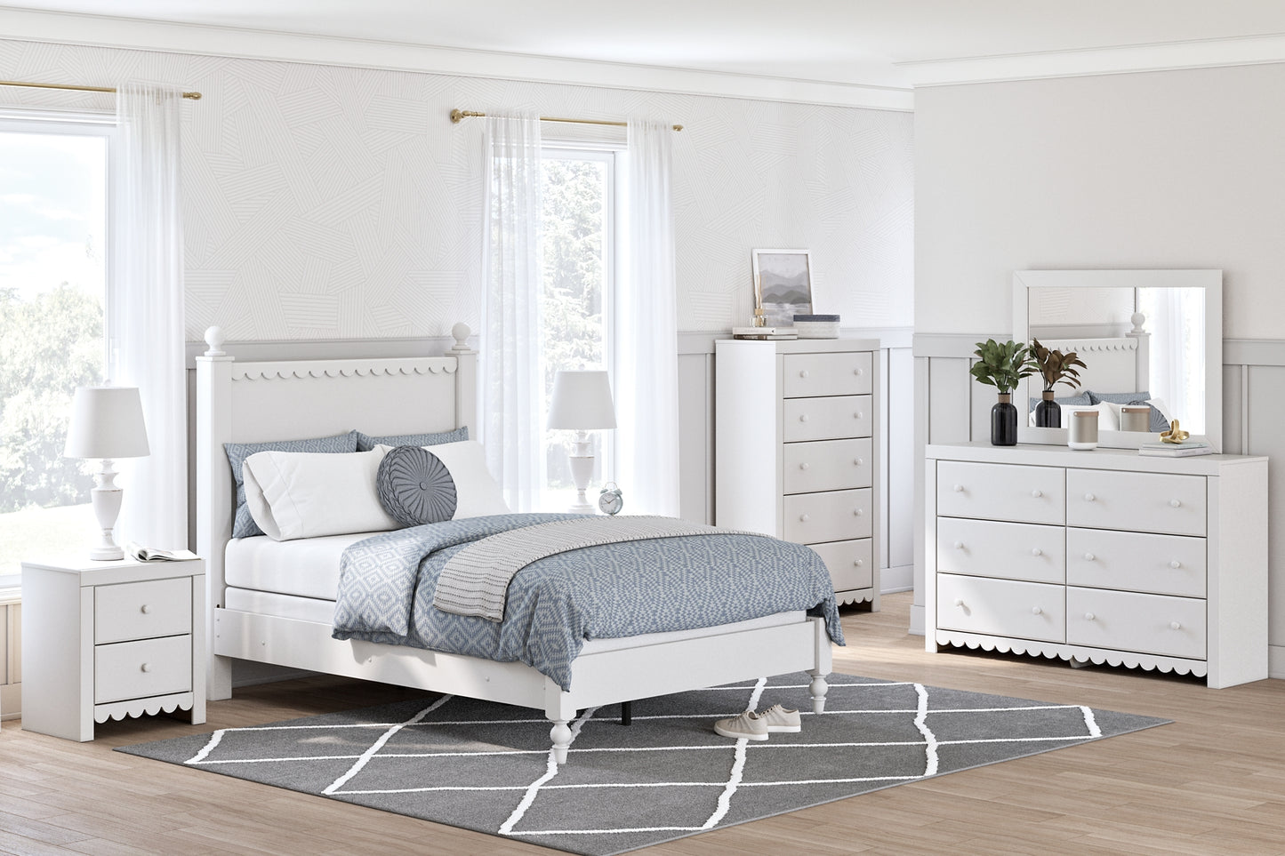 Mollviney Panel Bed With Mirrored Dresser, Chest And 2 Nightstands