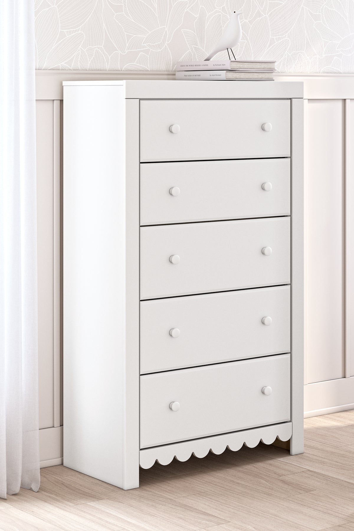 Mollviney Panel Bed With Mirrored Dresser, Chest And 2 Nightstands
