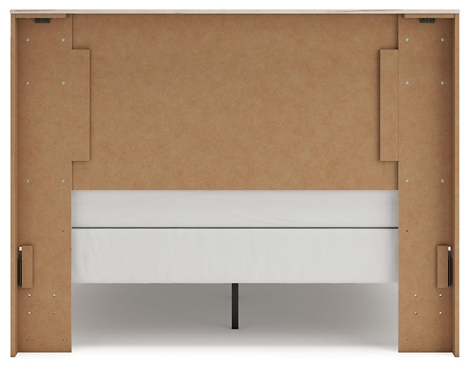 Lawroy Panel Bed With Mirrored Dresser
