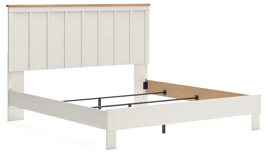 Linnocreek Panel Bed With Mirrored Dresser