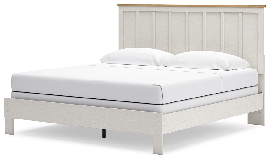 Linnocreek Panel Bed With Mirrored Dresser
