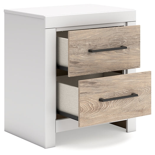 Charbitt Panel Bed With Mirrored Dresser And 2 Nightstands