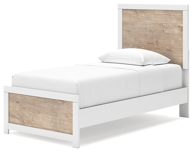 Charbitt Panel Bed With Mirrored Dresser And 2 Nightstands