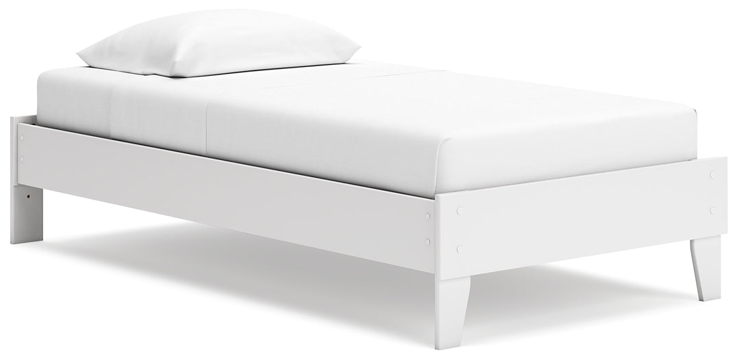 Socalle Platform Bed With Dresser And Nightstand