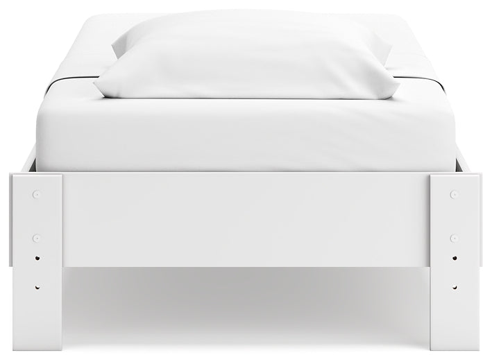 Socalle Platform Bed With Dresser And Nightstand