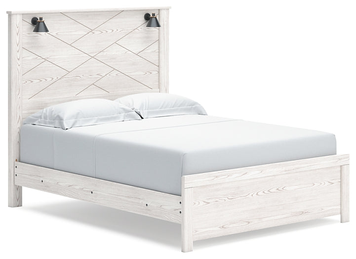 Gerridan Panel Bed With Mirrored Dresser And 2 Nightstands