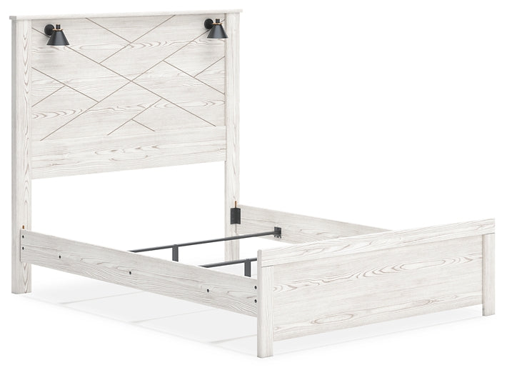 Gerridan Panel Bed With Mirrored Dresser, Chest And Nightstand