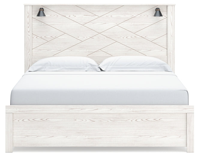 Gerridan Panel Bed With Mirrored Dresser And 2 Nightstands
