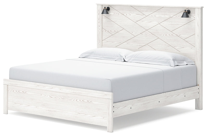 Gerridan Panel Bed With Mirrored Dresser And 2 Nightstands