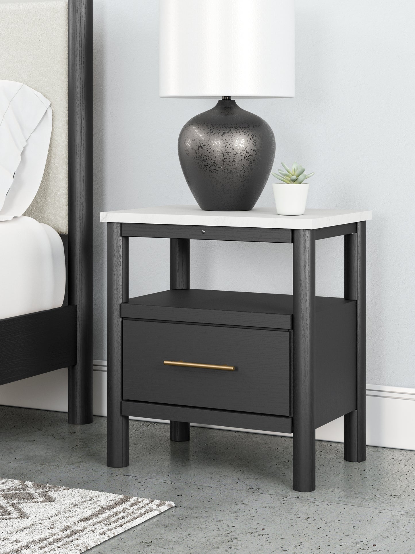 Cadmori Upholstered Bed With Mirrored Dresser And 2 Nightstands