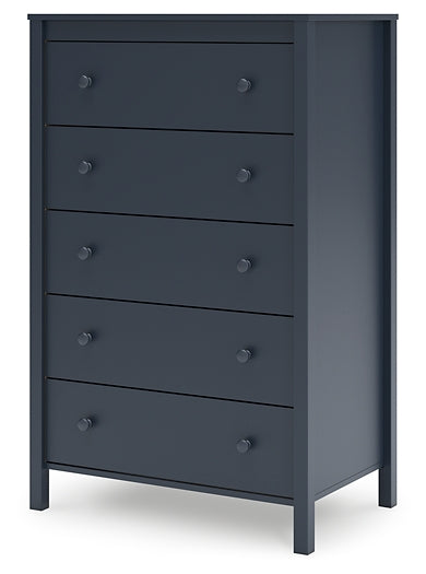 Simmenfort Platform Bed With Dresser, Chest And Nightstand
