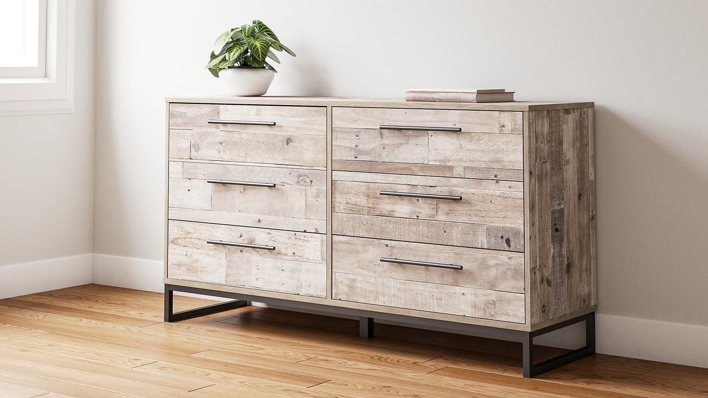 Neilsville Platform Bed With Dresser, Chest And Nightstand