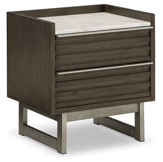 Arkenton Panel Bed With Mirrored Dresser And 2 Nightstands